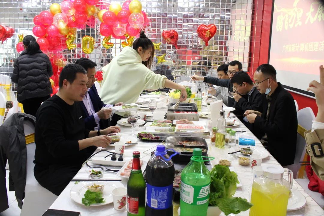 凝心聚力，蓄勢待發|高能計算機春日團建，讓我們“轟趴”起來！(圖6)